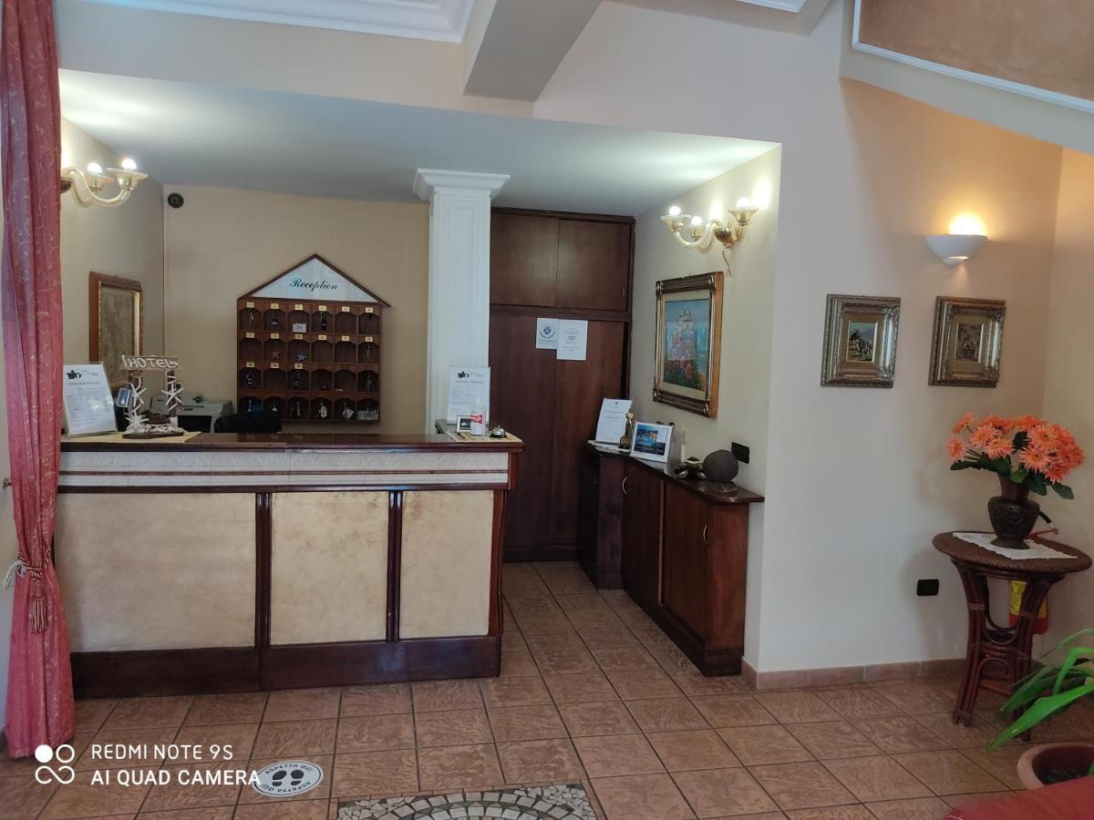 Hotel La Calabrese Isola Di Capo Rizzuto المظهر الخارجي الصورة