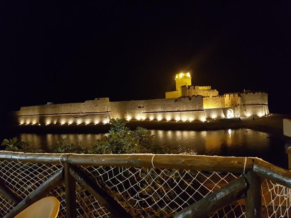 Hotel La Calabrese Isola Di Capo Rizzuto المظهر الخارجي الصورة