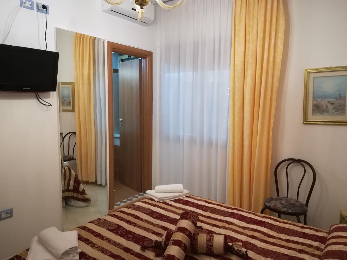 Hotel La Calabrese Isola Di Capo Rizzuto المظهر الخارجي الصورة