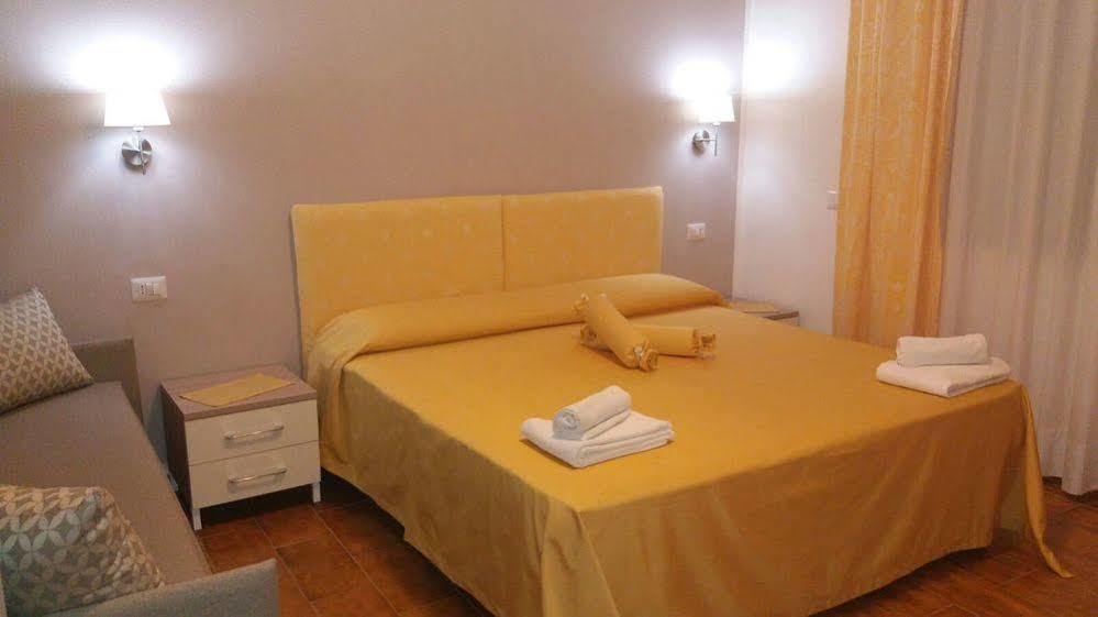 Hotel La Calabrese Isola Di Capo Rizzuto المظهر الخارجي الصورة